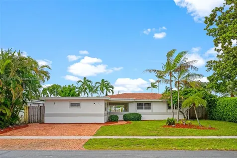 230 SE 9th Street Pompano Beach FL 33060
