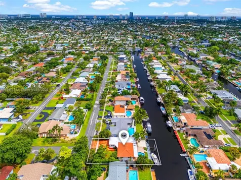 230 SE 9th Street Pompano Beach FL 33060