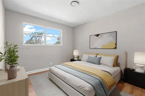230 SE 9th Street Pompano Beach FL 33060