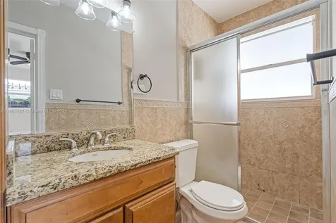 230 SE 9th Street Pompano Beach FL 33060