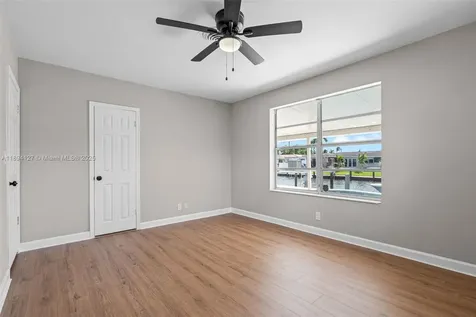 230 SE 9th Street Pompano Beach FL 33060