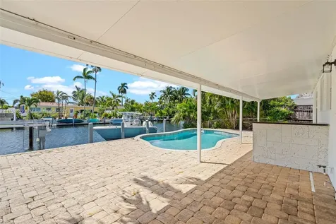 230 SE 9th Street Pompano Beach FL 33060