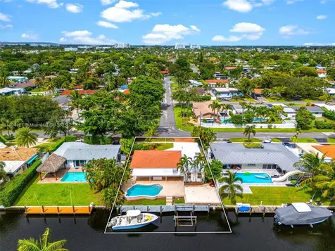230 SE 9th Street Pompano Beach FL 33060