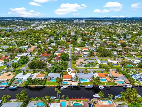 230 SE 9th Street Pompano Beach FL 33060