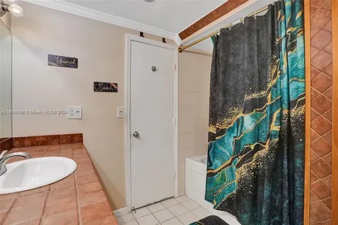 6483 Racquet Club Drive Lauderhill FL 33319