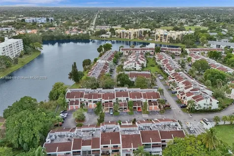 6483 Racquet Club Drive Lauderhill FL 33319