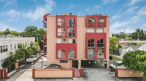 420 NW 12th Avenue Miami FL 33128
