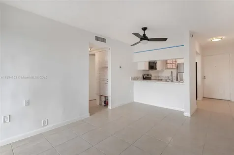 420 NW 12th Avenue Miami FL 33128