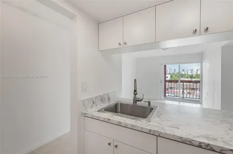420 NW 12th Avenue Miami FL 33128