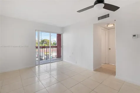 420 NW 12th Avenue Miami FL 33128