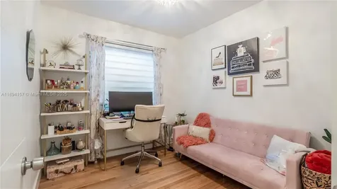 1015 NE 119th Street North Miami FL 33161