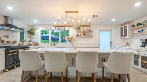 1015 NE 119th Street North Miami FL 33161