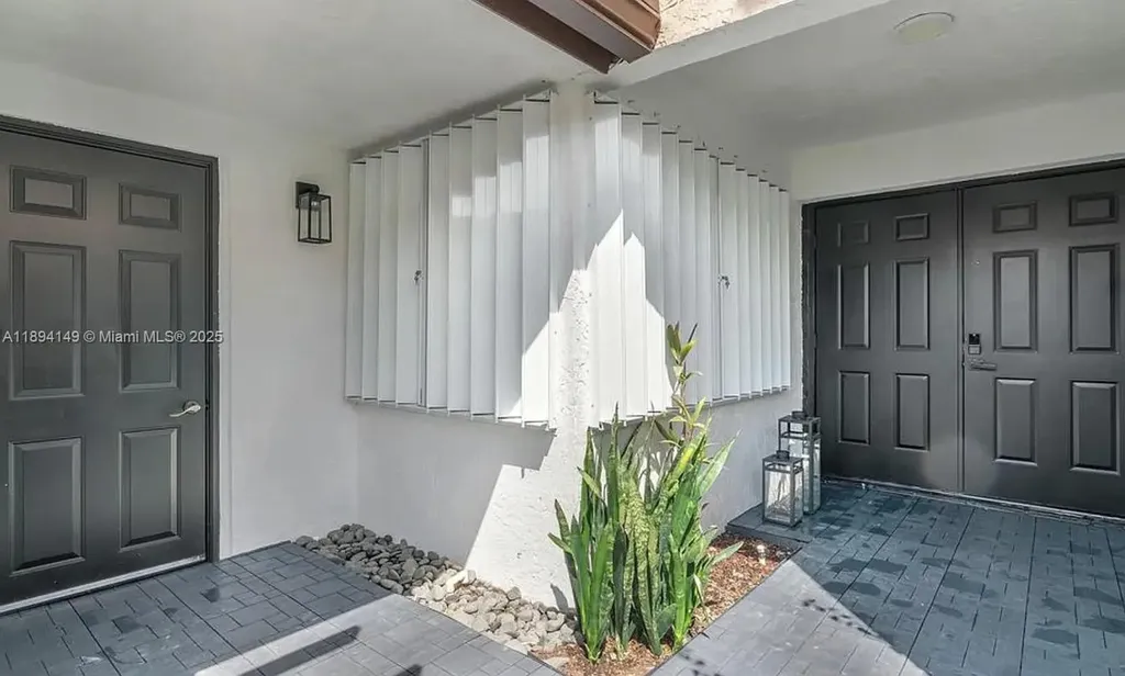 6850 NW 2nd Avenue Boca Raton FL 33487