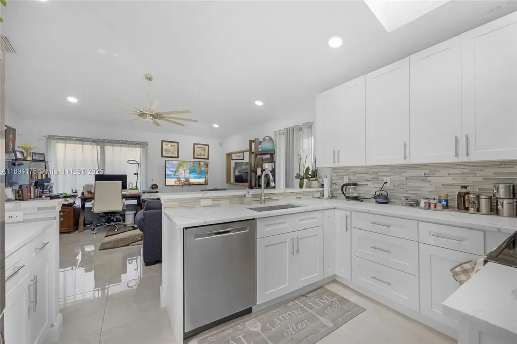 12714 NW 19th Manor Coral Springs FL 33071