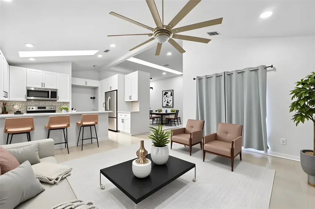 12714 NW 19th Manor Coral Springs FL 33071