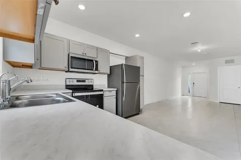 450 NE 13th Street Florida City FL 33034