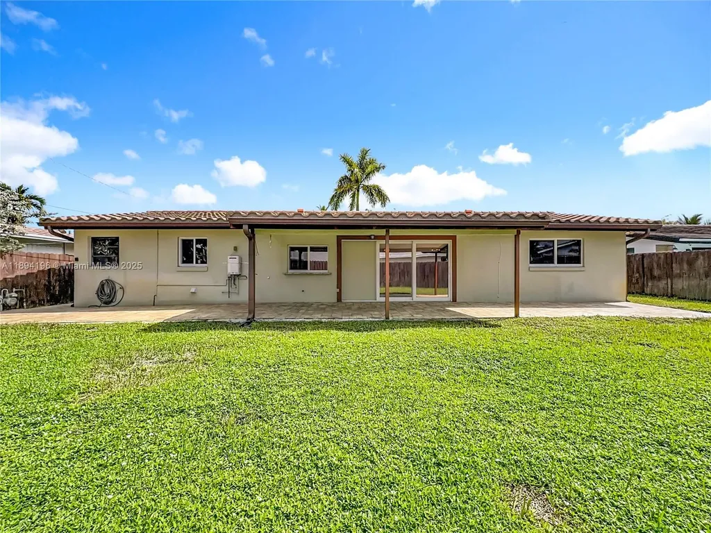 5511 NE 18th Terrace Fort Lauderdale FL 33308