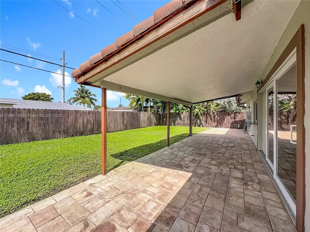 5511 NE 18th Terrace Fort Lauderdale FL 33308