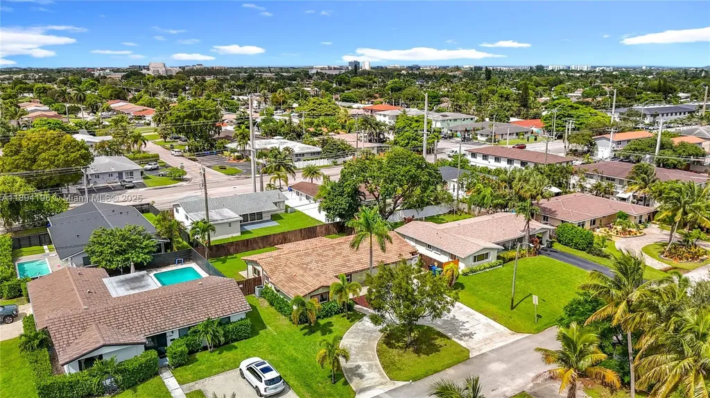 5511 NE 18th Terrace Fort Lauderdale FL 33308