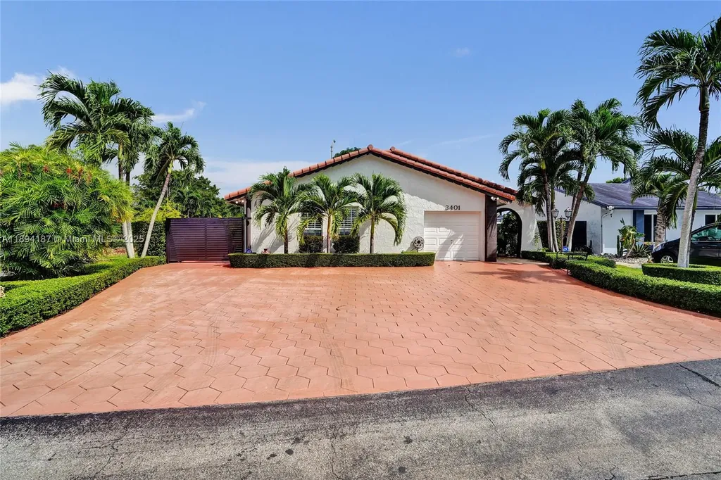 3401 SW 114th Court Miami FL 33165