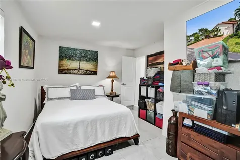 3401 SW 114th Court Miami FL 33165
