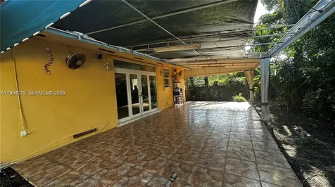 6391 SW 20th Street West Miami FL 33155