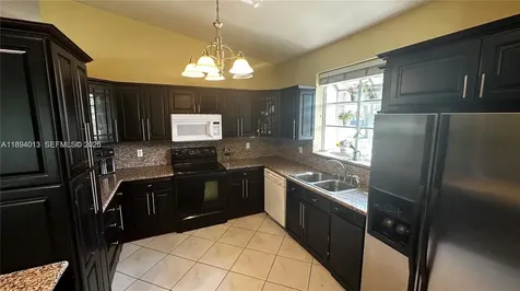 6391 SW 20th Street West Miami FL 33155