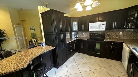 6391 SW 20th Street West Miami FL 33155