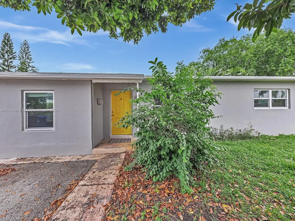 1636 NE 15th Avenue Fort Lauderdale FL 33305