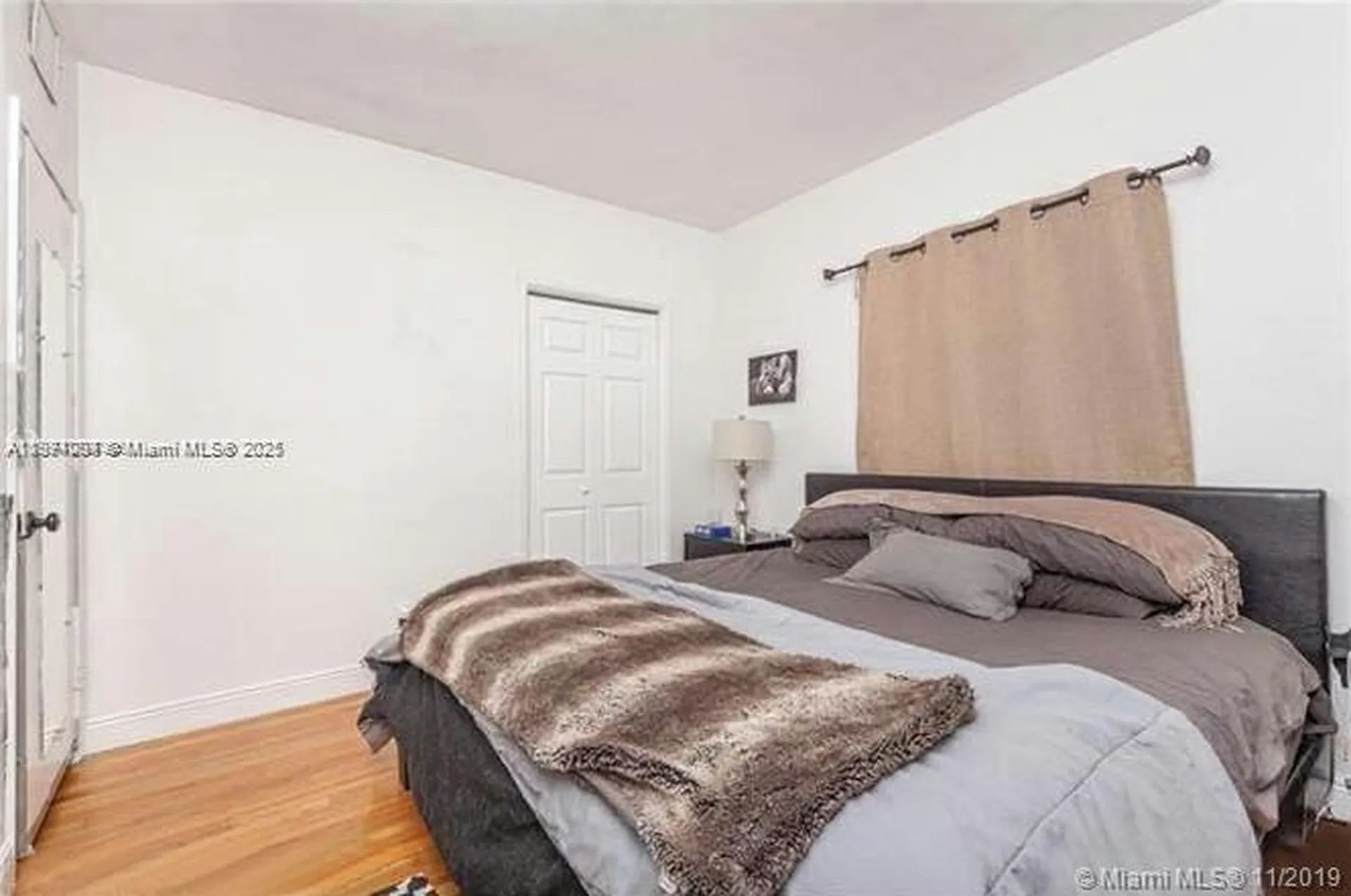 1025 NE 17th Way Fort Lauderdale FL 33304