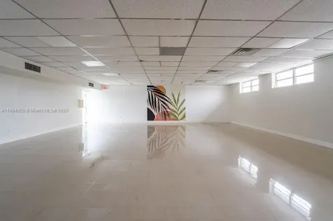 1901 NW 7th Street Miami FL 33125