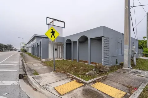 1901 NW 7th Street Miami FL 33125
