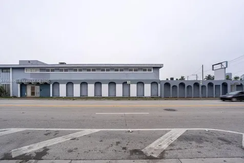 1901 NW 7th Street Miami FL 33125