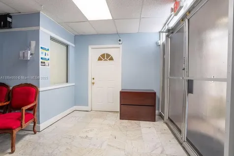 1901 NW 7th Street Miami FL 33125