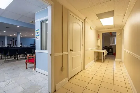 1901 NW 7th Street Miami FL 33125