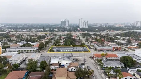 1901 NW 7th Street Miami FL 33125