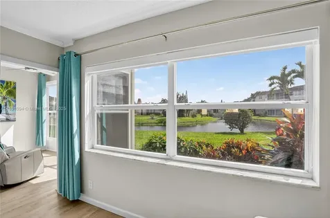 4706 NW 36th Street Lauderdale Lakes FL 33319
