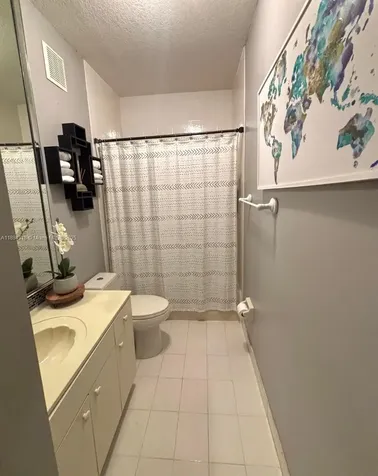 8922 SW 108th Place Miami FL 33176