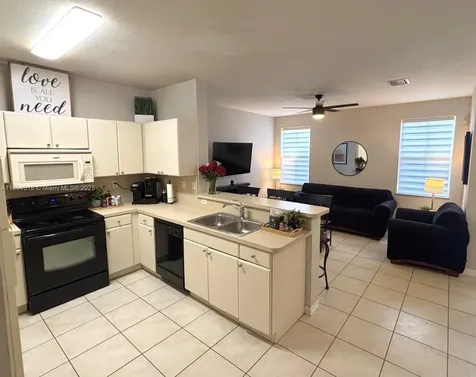 8922 SW 108th Place Miami FL 33176