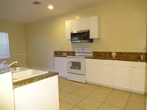 174 NE 32nd Terrace Homestead FL 33033