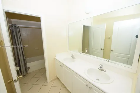 174 NE 32nd Terrace Homestead FL 33033