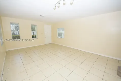 174 NE 32nd Terrace Homestead FL 33033
