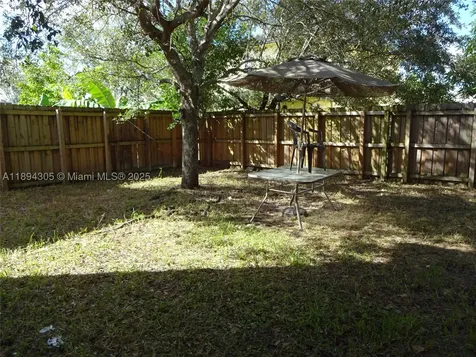 174 NE 32nd Terrace Homestead FL 33033