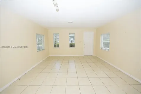174 NE 32nd Terrace Homestead FL 33033