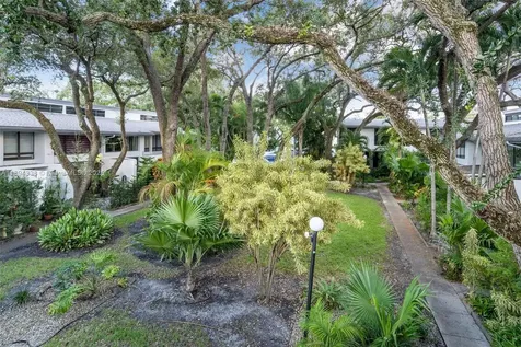 19440 NE 26th Avenue Miami FL 33180