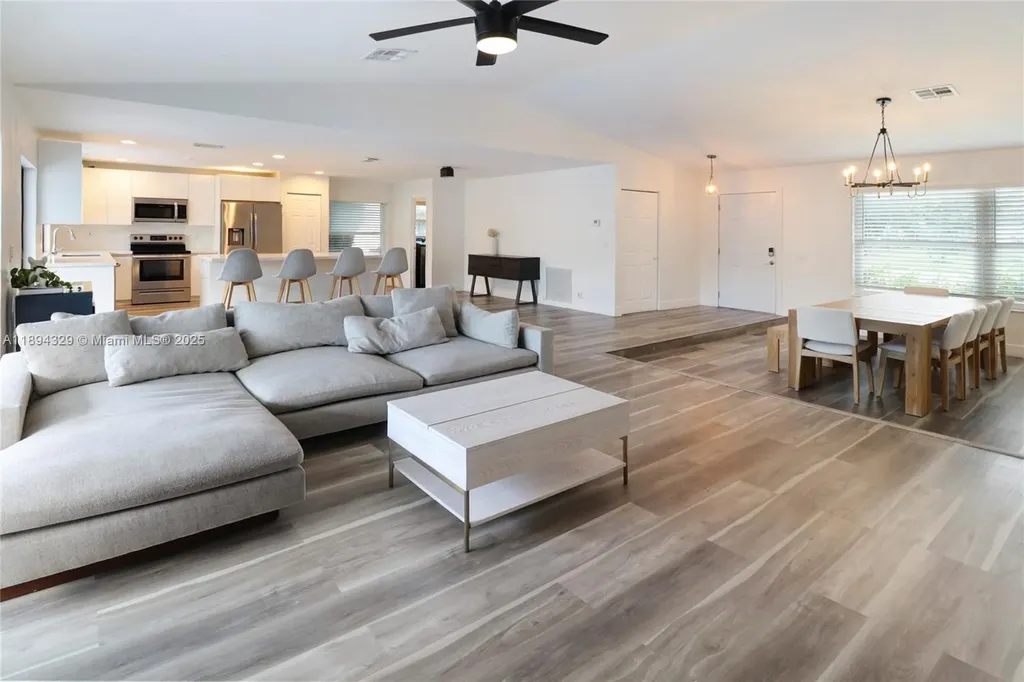 11197 NW 21st Street Coral Springs FL 33071