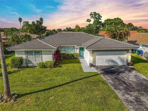 11197 NW 21st Street Coral Springs FL 33071