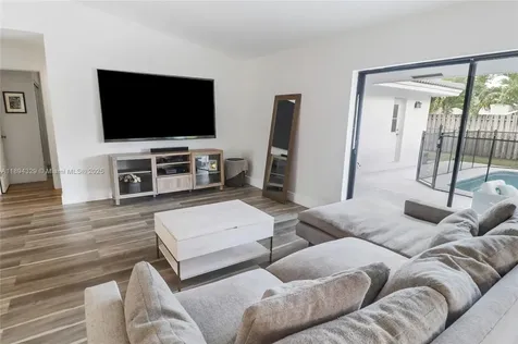 11197 NW 21st Street Coral Springs FL 33071