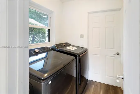 11197 NW 21st Street Coral Springs FL 33071