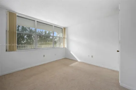 1300 NE Miami Gardens Drive Miami FL 33179